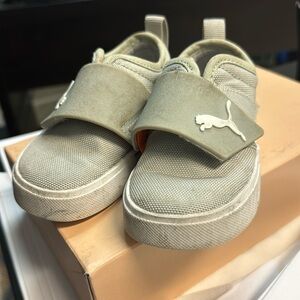 Puma toddler slip on sneaker